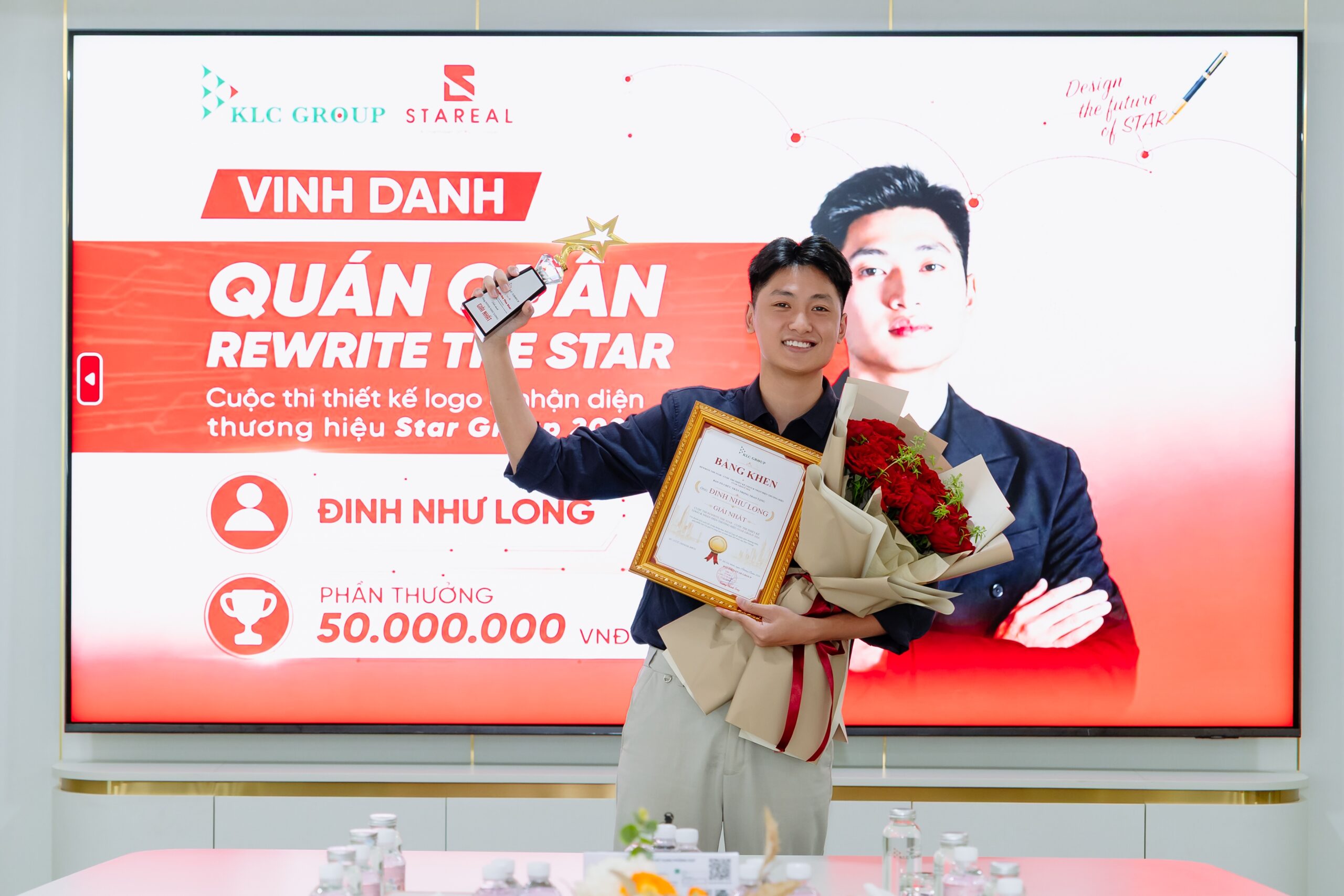 Thí sinh Đinh Như Long - Tier A đã giành được quán quân cuộc thi ReWrite The Star